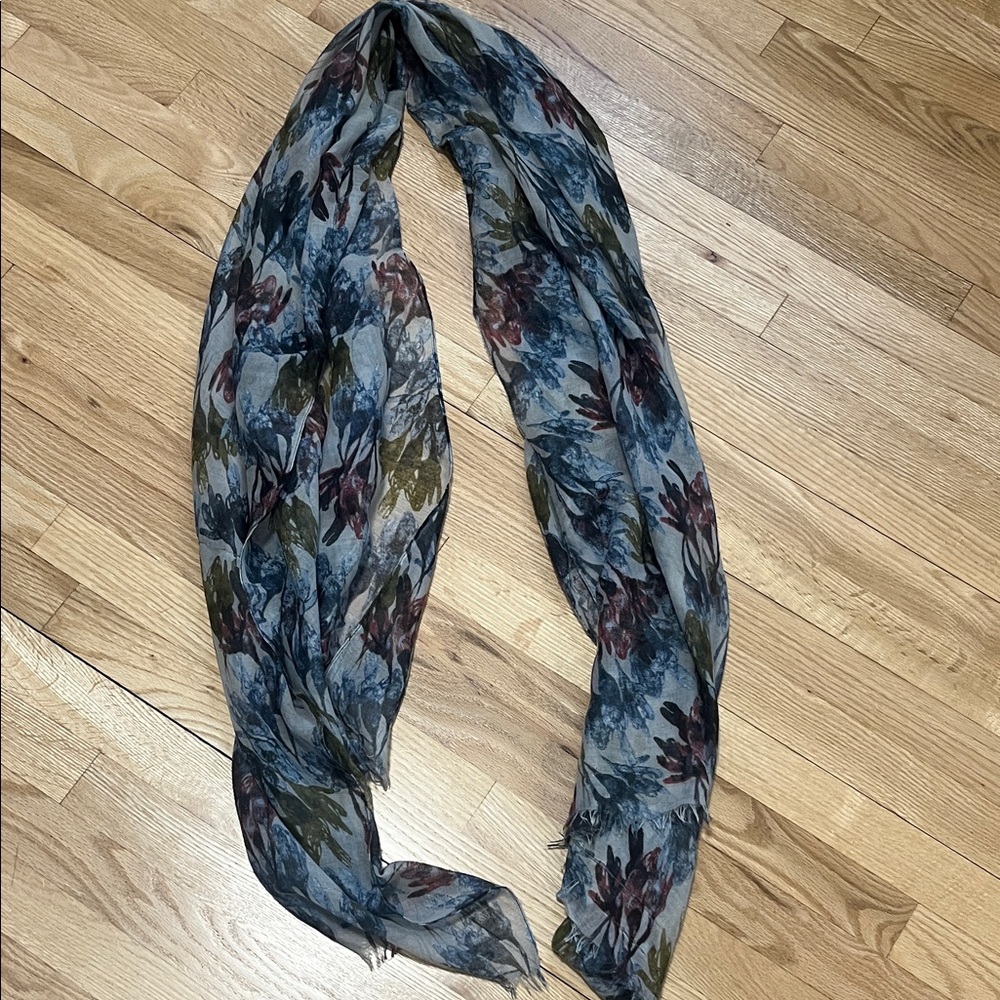 Floral Patterned Scarf - Picture 2 of 4